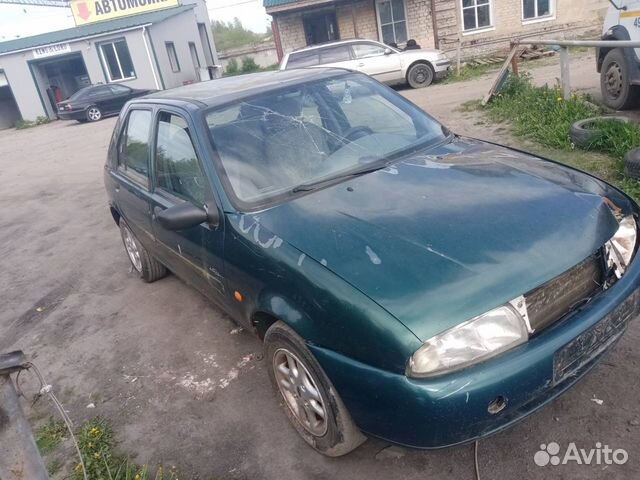 Запчасти Б/У Ford Fiesta хэтчбек 4 1.3 i J4C