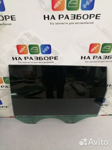 Стекло двери заднее левое Volkswagen Touareg GP