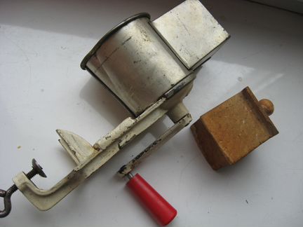 Довоенная терка старинная