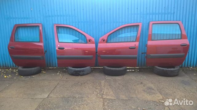 Logan Largus двери стёкла