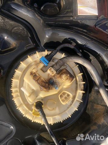 Бензонасос Toyota Corolla E150