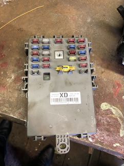 Салонный блок предохранителей Chevrolet Aveo T255