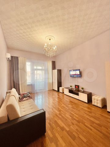 2-к. квартира, 66 м², 2/3 эт.