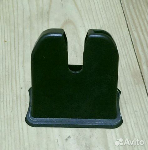 Кожух замка крышки багажника Skoda Fabia/Roomster