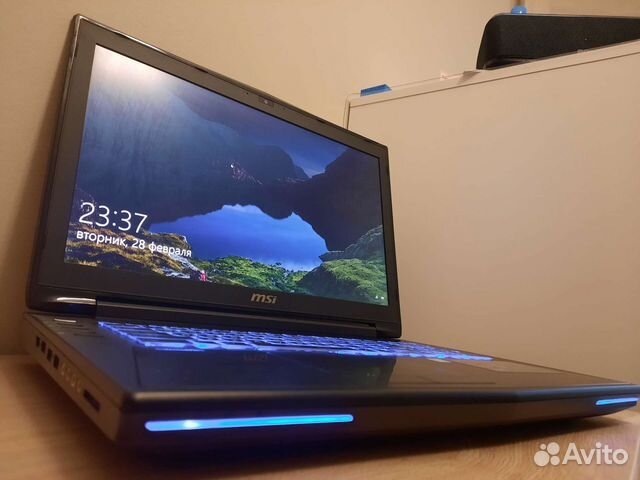 Игровой ноутбук msi i7, GTX 1070, 16Gb, SSD