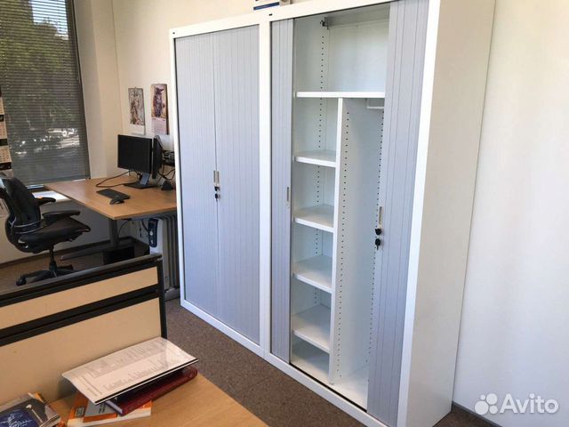 Шкафы высокие металлические