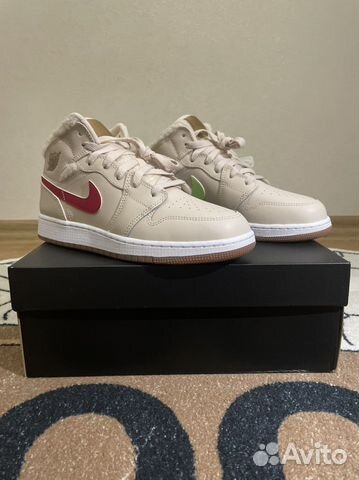 Кроссовки Nike Air Jordan 1 Mid Fleece