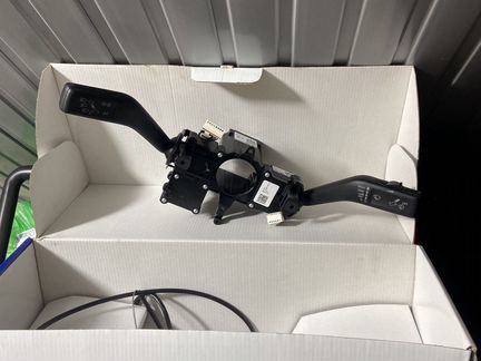 Подрулевой переключатель volkswagen touareg nf