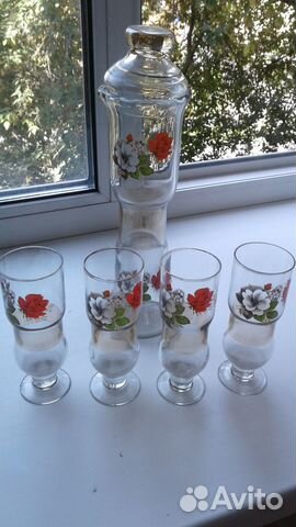 Графин и 4 стакана