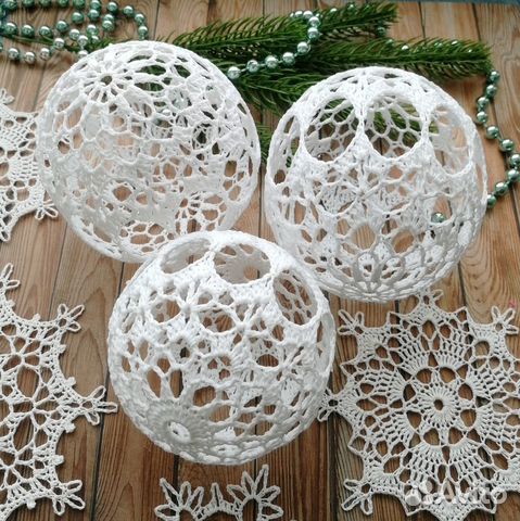 Вязаные новогодние шары