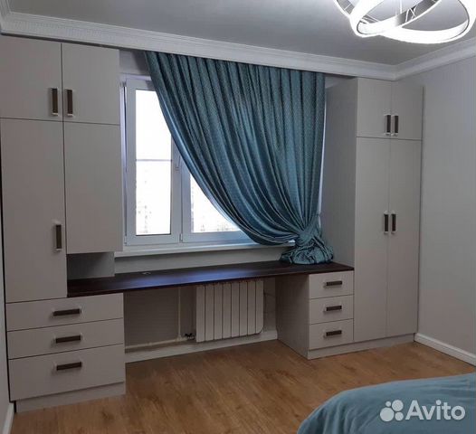 Встроенное рабочее место, стол письменный