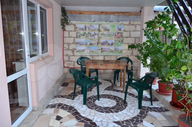 Дом 50 м² на участке 5 сот.