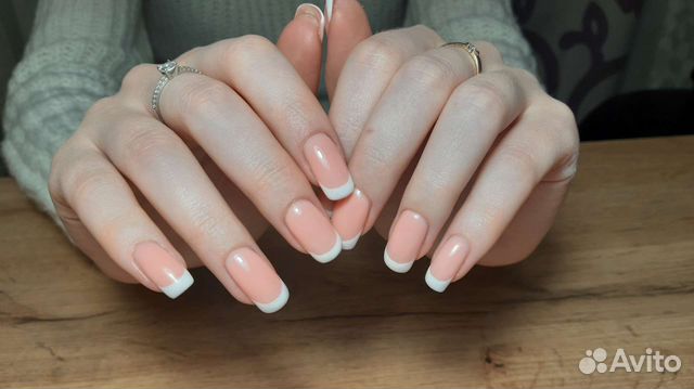 Маникюр и педикюр на дому