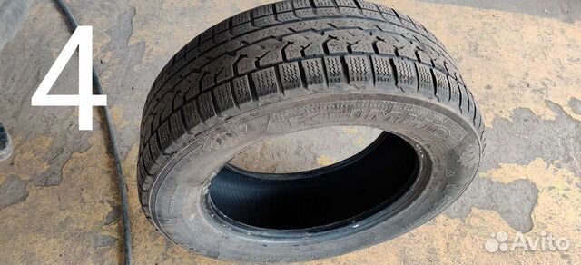 Kumho I'Zen RV Asymmetric 255/60 R18