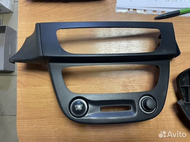 Renault megane 3 Рамка магнитолы
