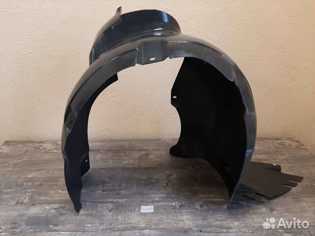 Подкрылок передний Volkswagen Polo