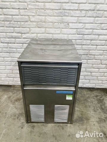 Льдогенератор Кубик Brema 28 кг/сут