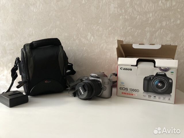 Зеркальный фотоаппарат Canon EOS 1300D (w) wi-fi