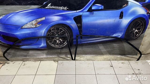 Уплотнители стыка двери и крыши задн BMW 7 E38 iL