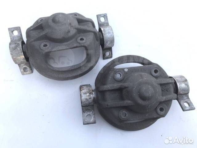 Кронштейн стойки Porsche Cayenne