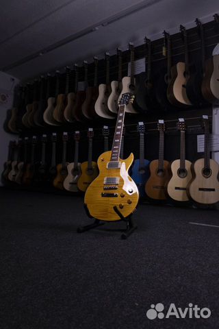 Электрогитара