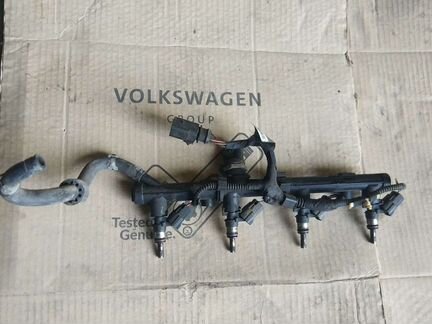 Топливная рампа в сборе VAG