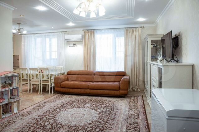 3-к. квартира, 82 м², 9/25 эт.