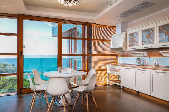 2-к. квартира, 124 м², 11/12 эт.