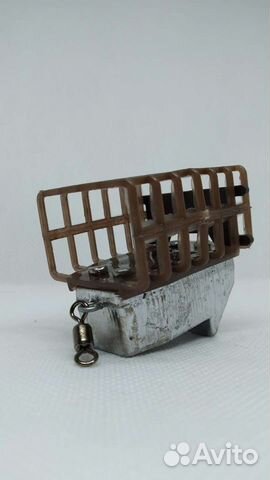 Фидерная кормушка кормушка 