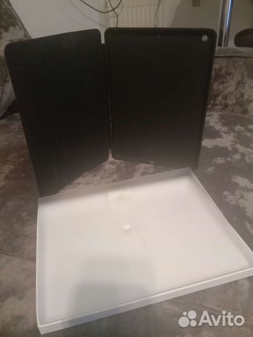 Чехол на iPad 9.7