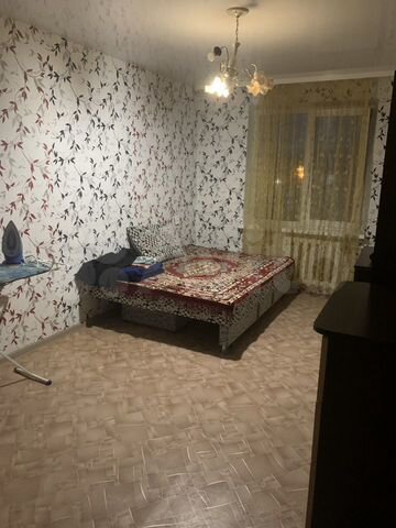 Комната 17 м² в 2-к., 4/5 эт.