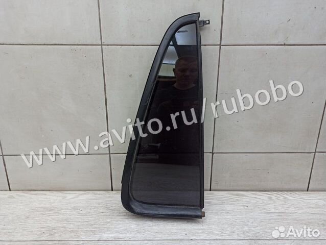 Форточка задняя правая Honda Cr-V 1 B20Z1 1997