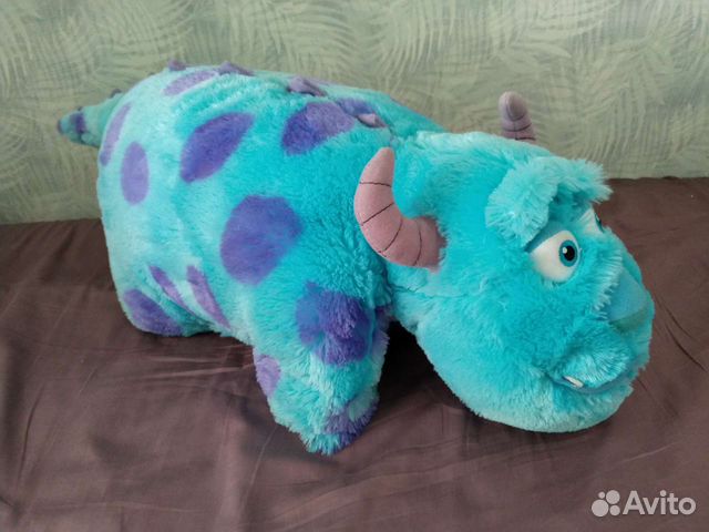 Игрушка-подушка Корпорация монстров из Диснейленда