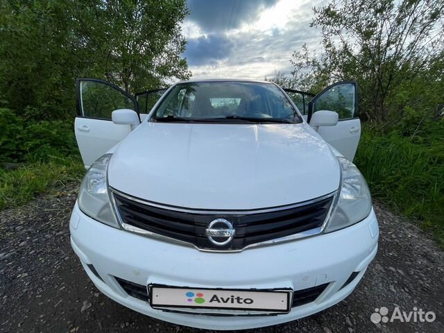 Nissan Tiida 1.6 AT, 2012, 250 000 км