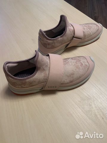 Кроссовки ecco