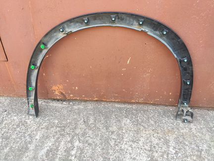 Молдинг Mazda CX-5 2 крыла правый передний оригина