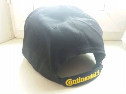 Оригинальная бейсболка Continental