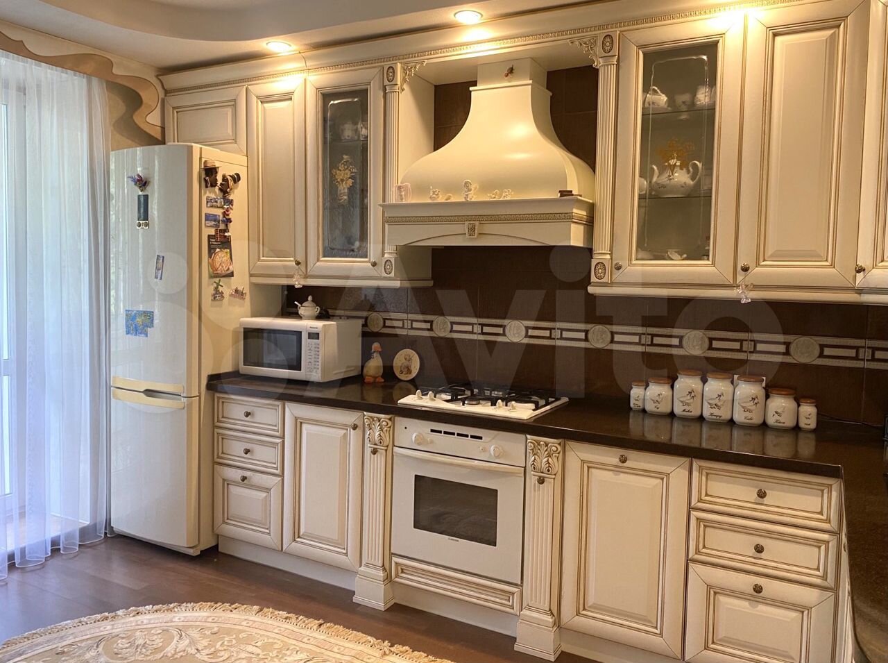 3-к. квартира, 122 м², 3/5 эт.