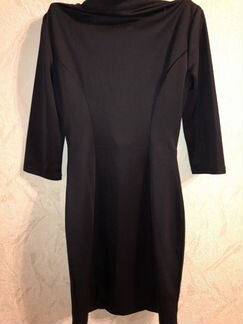 Платье. Темно-синее на молнии