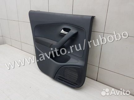 Обшивка двери задняя левая Vw Polo Sedan 5 cfna