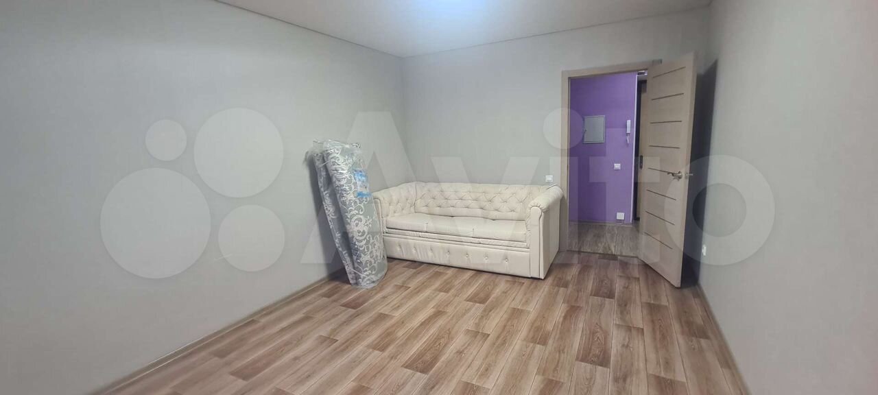 1-к квартира, 39 м², 1/18 эт.