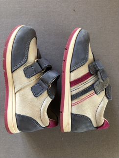 Кроссовки Котофей