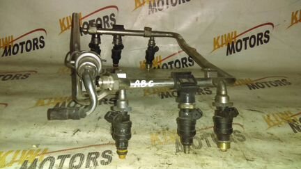 Топливная рампа с форсунками для Ауди 80 100 А4 А6