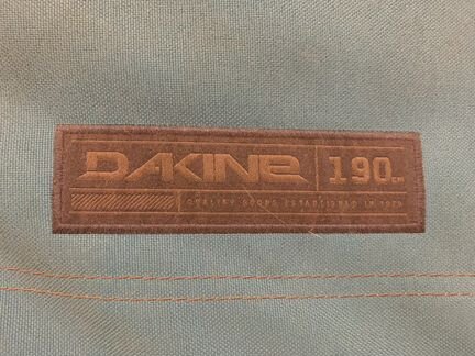 Чехол для горных лыж Dakine 190см на колесах