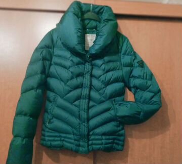 Пуховик guess