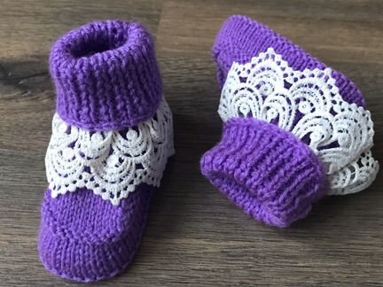 Пинетки на выписку с кружевом. Ручная работа Новые