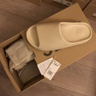 Yeezy Slide Bone оригинал
