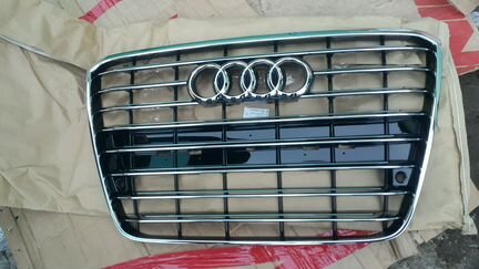 Решётка радиатора на Ауди А8 Audi A8 / S8