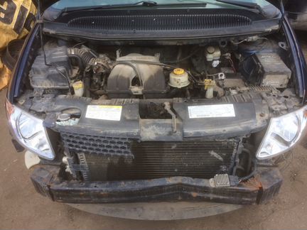Двигатель Крайслер вояджер 2.4 2001 год