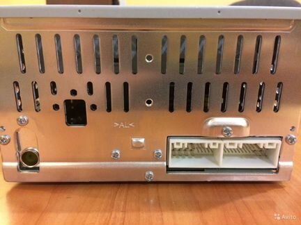 Продам магнитолу для KIA sorento. Модель AM110gmre